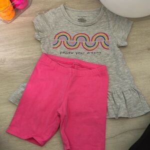 Toddler Shirt and Shorts Bundle 5T